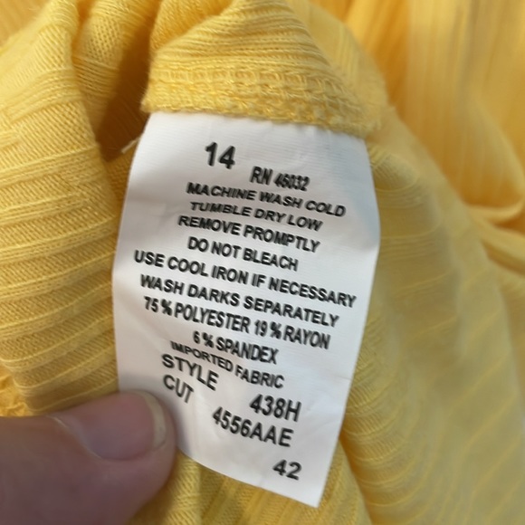 Southern Lady large yellow tank top - Picture 5 of 6